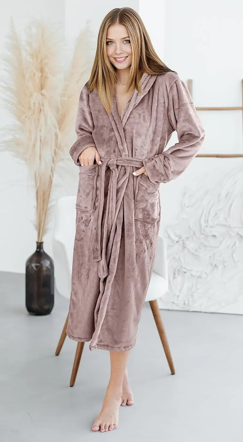 Women Fleece Shawl Collar Bathrobe - Plush Long Robe