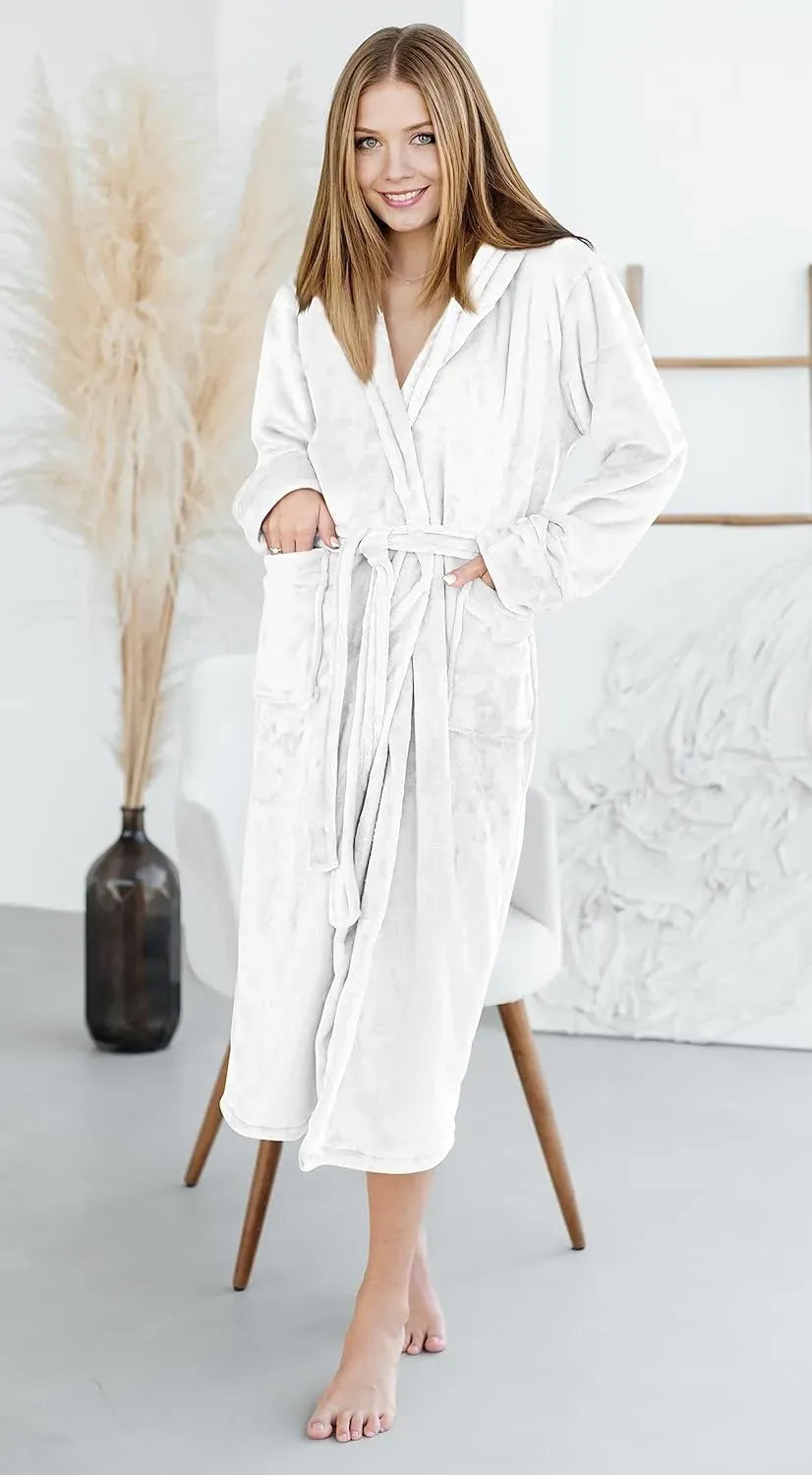 Women Fleece Shawl Collar Bathrobe - Plush Long Robe