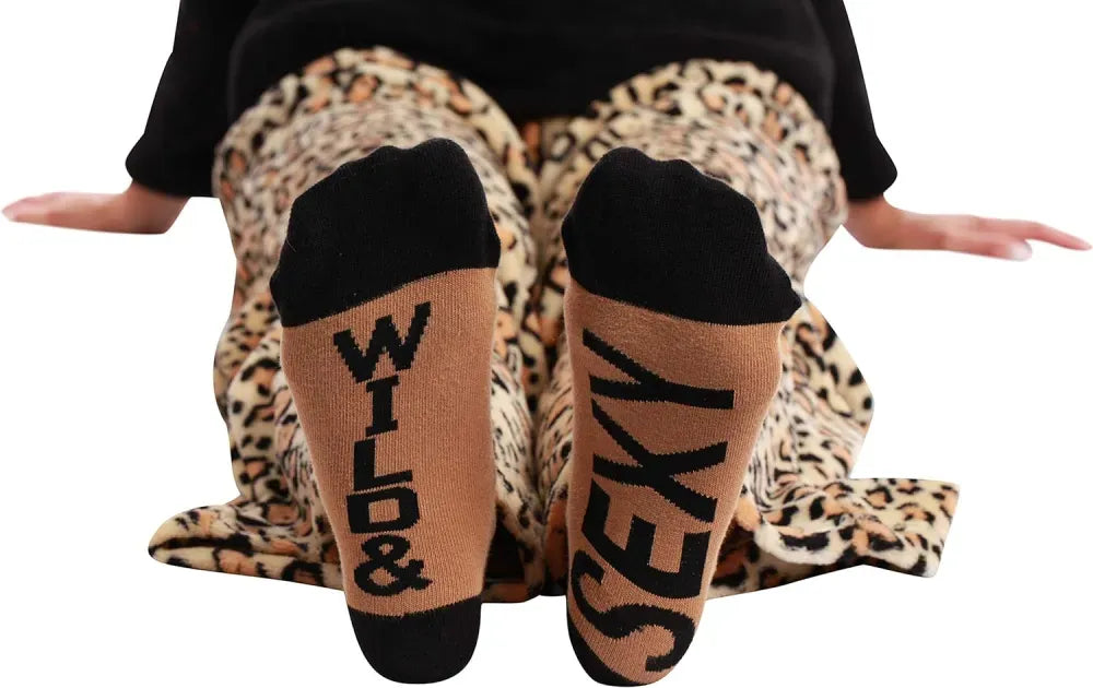 Women’s Pajama Pant Set - Nightgown with Matching Socks
