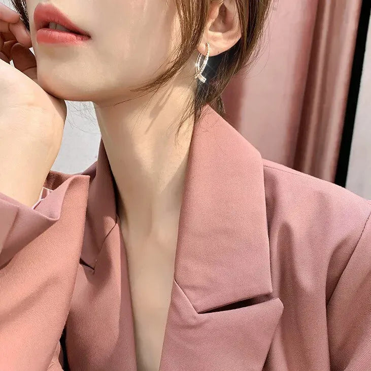 Cross Curved Earring
