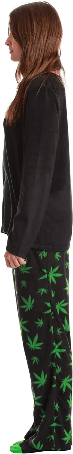 Women’s Pajama Pant Set - Nightgown with Matching Socks