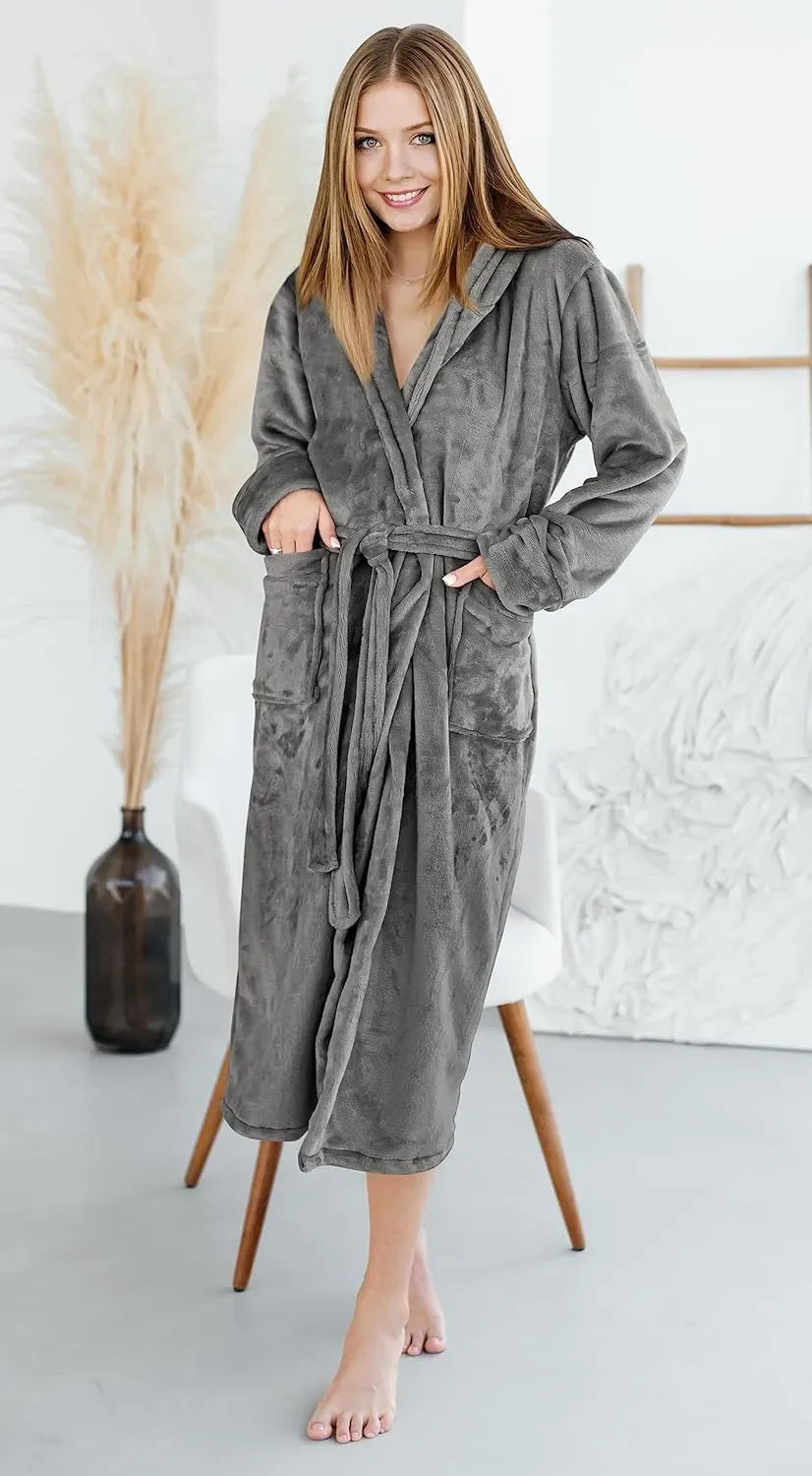 Women Fleece Shawl Collar Bathrobe - Plush Long Robe